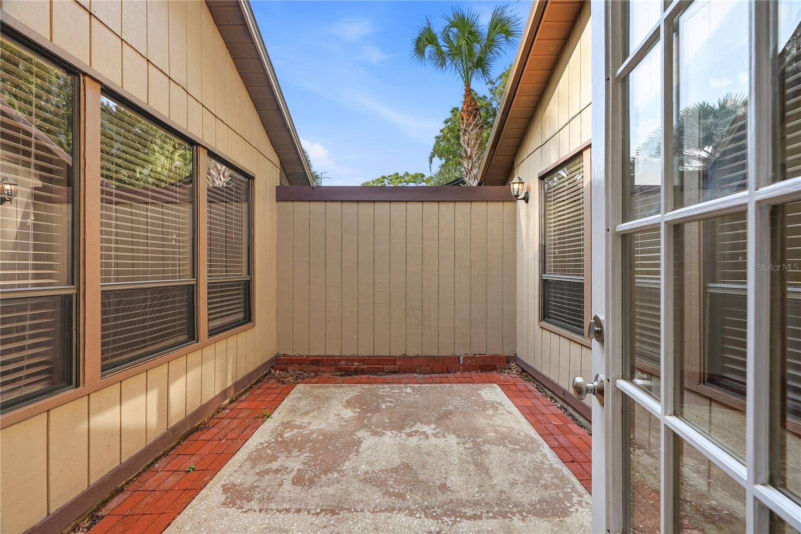 664 CHANNING DR — photo 14