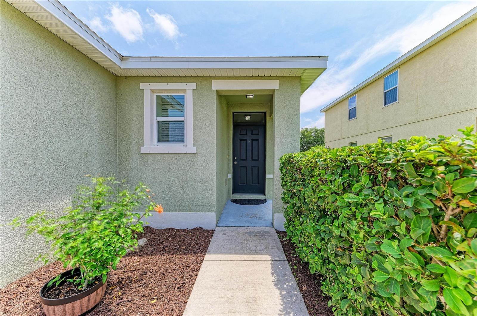 4546 LINDEVER LN — photo 3