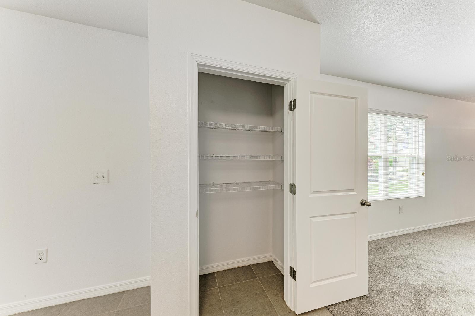 4546 LINDEVER LN — photo 19