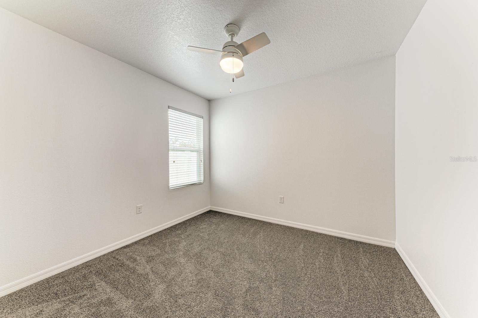 4546 LINDEVER LN — photo 30