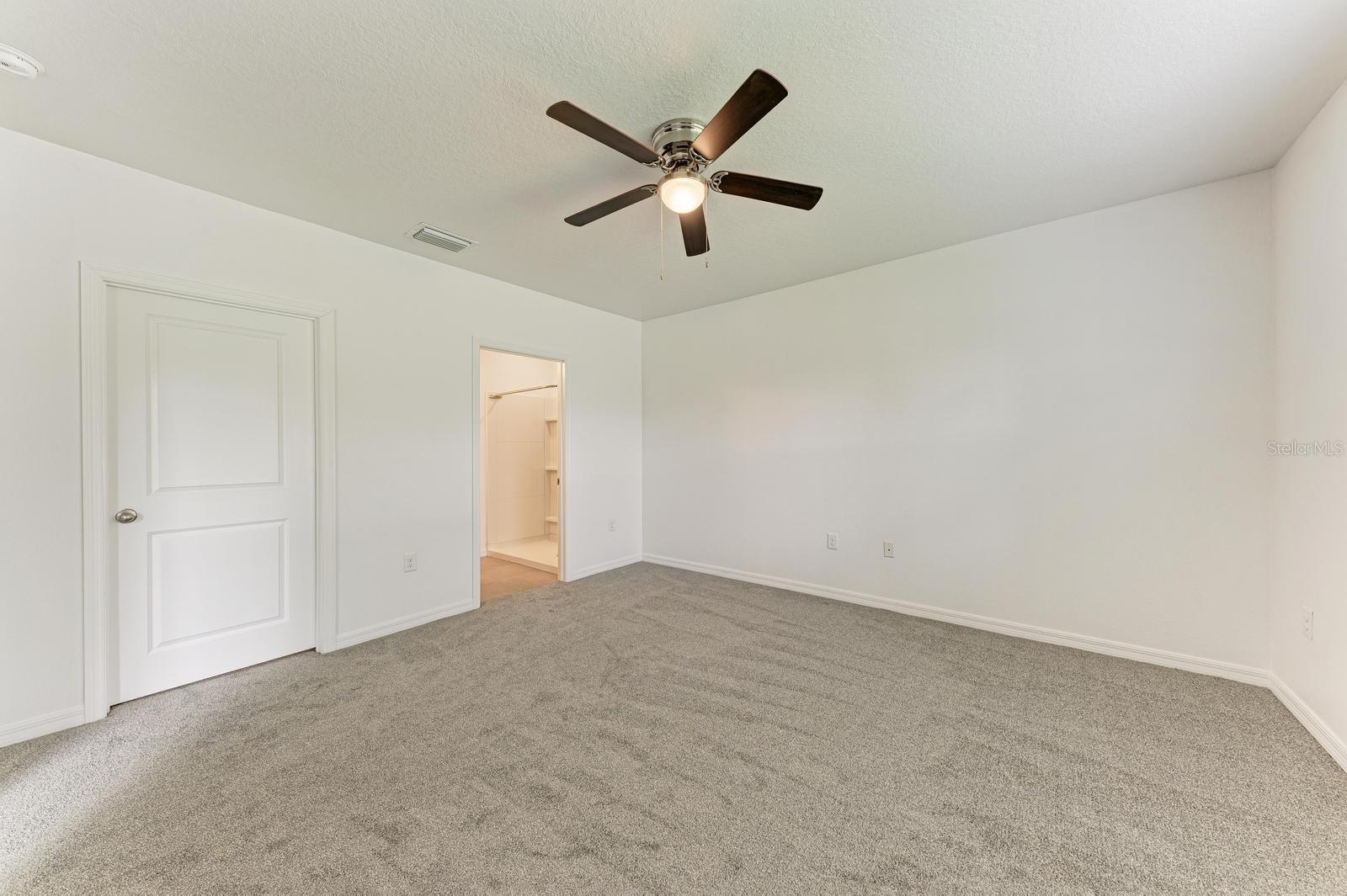 4546 LINDEVER LN — photo 24
