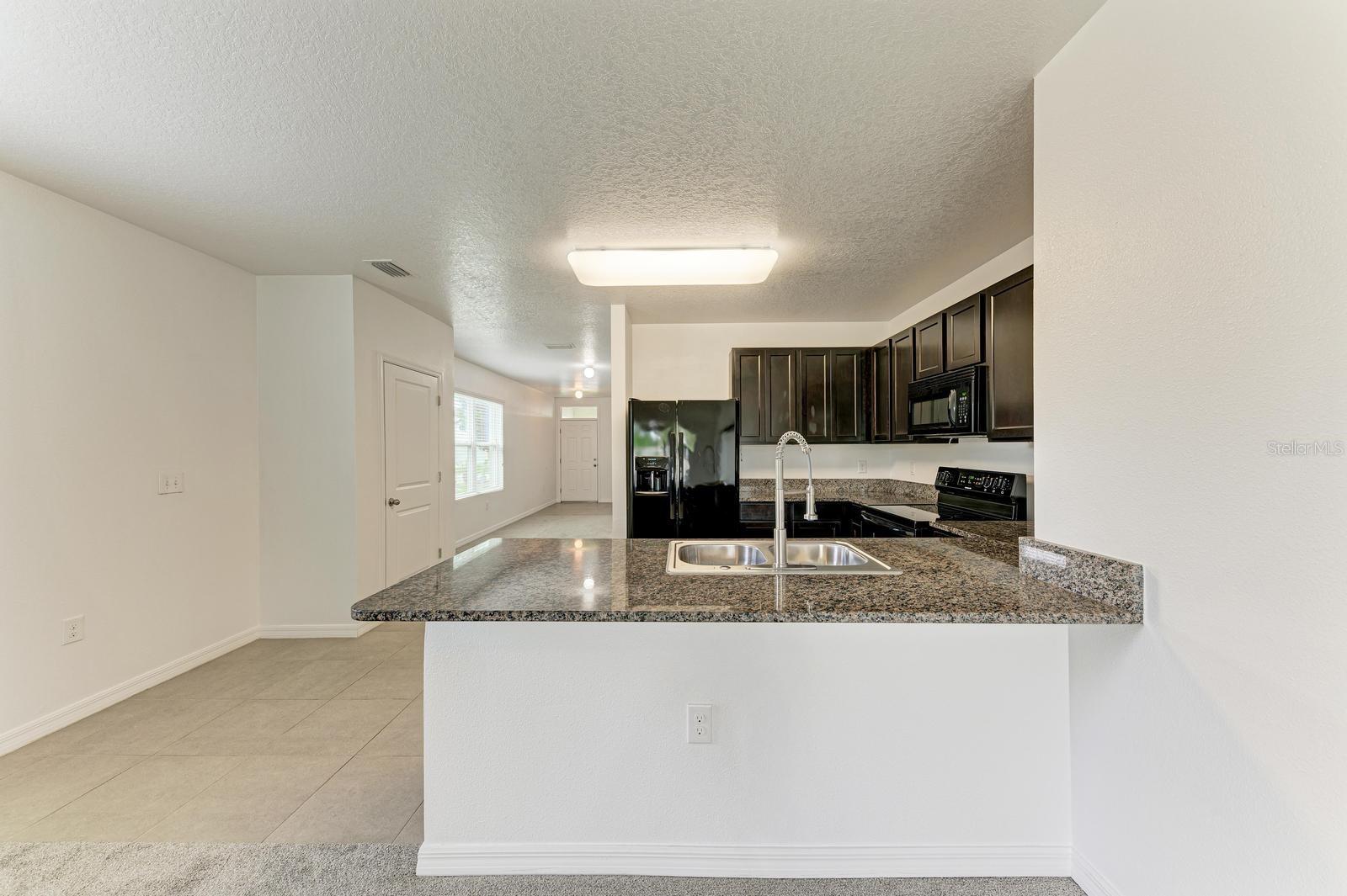 4546 LINDEVER LN — photo 17