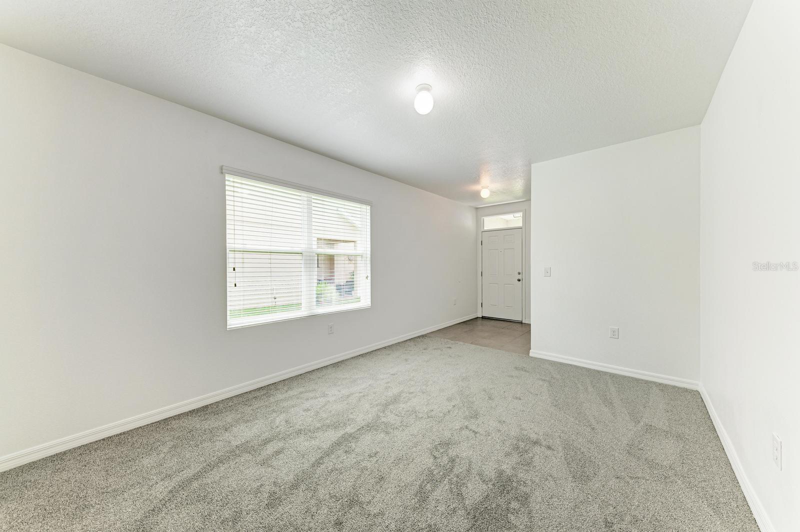 4546 LINDEVER LN — photo 11