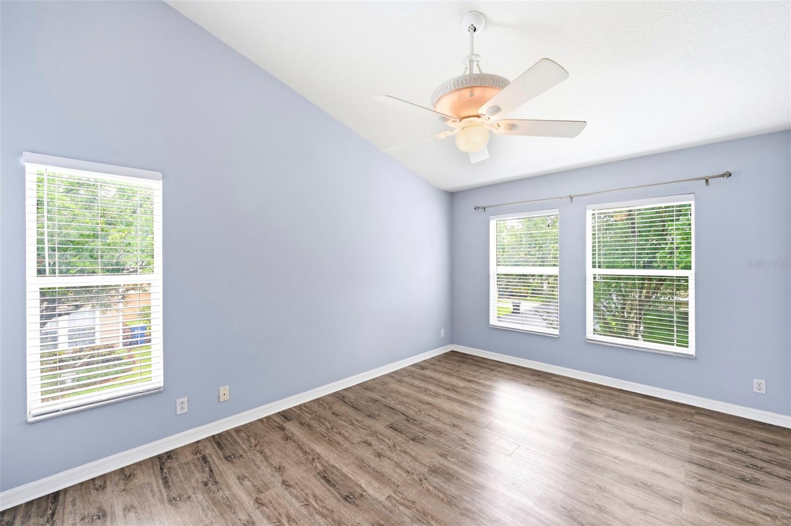 8013 BOONE DR — photo 13