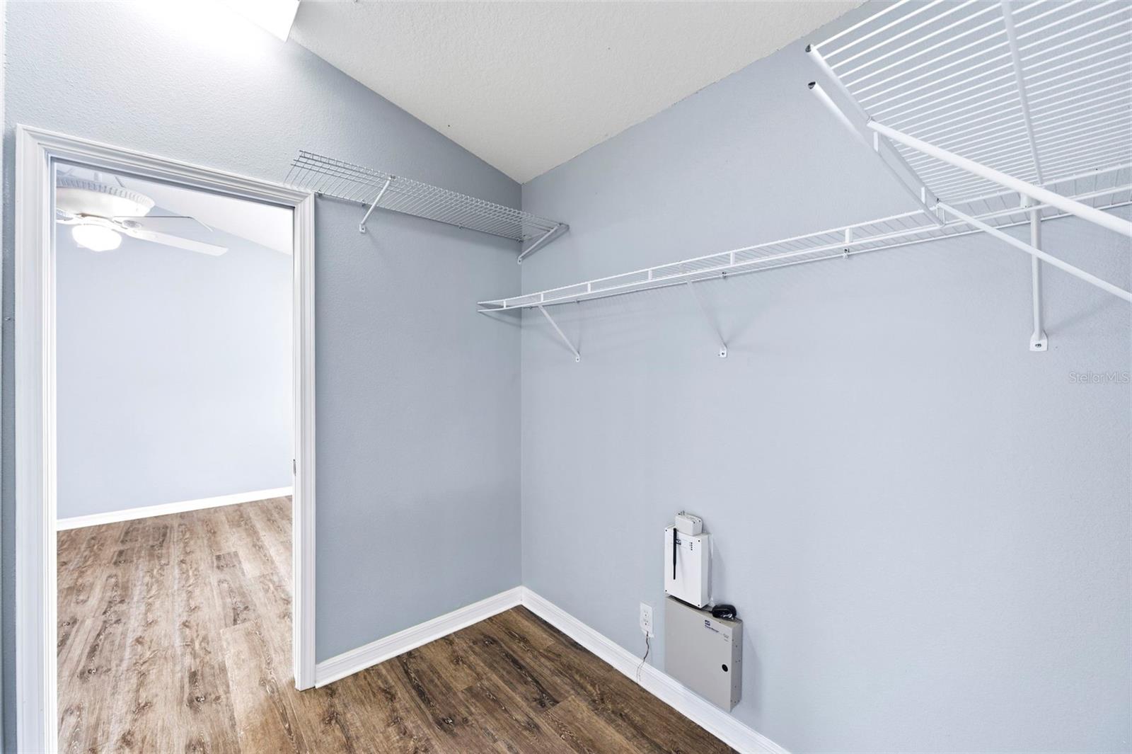 8013 BOONE DR — photo 17