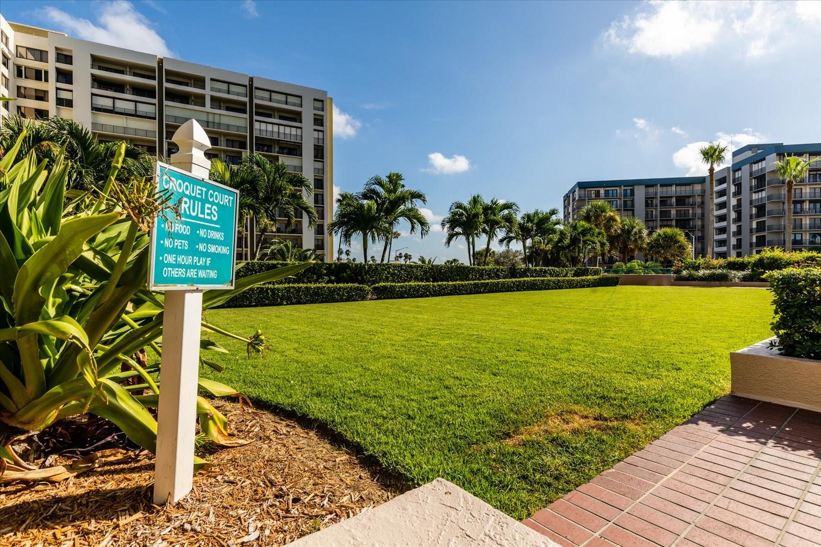 1560 GULF BLVD #1101 — photo 49
