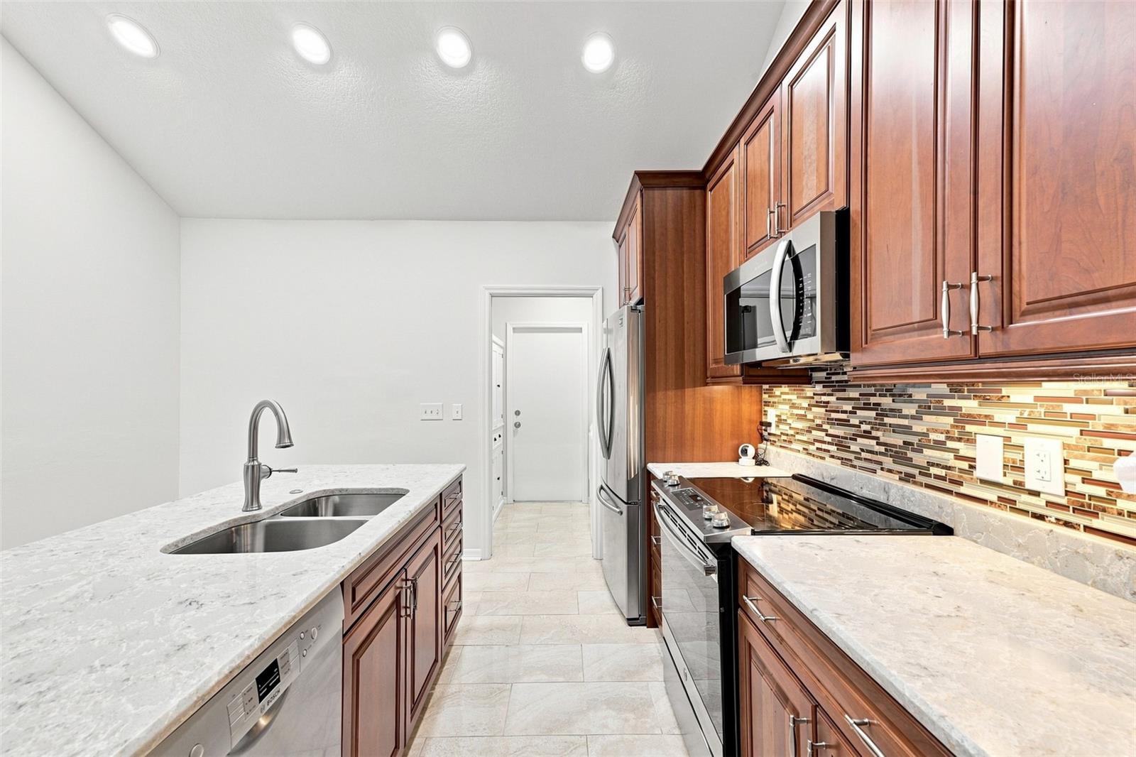 1124 GOLFVIEW WOODS DR #na — photo 12