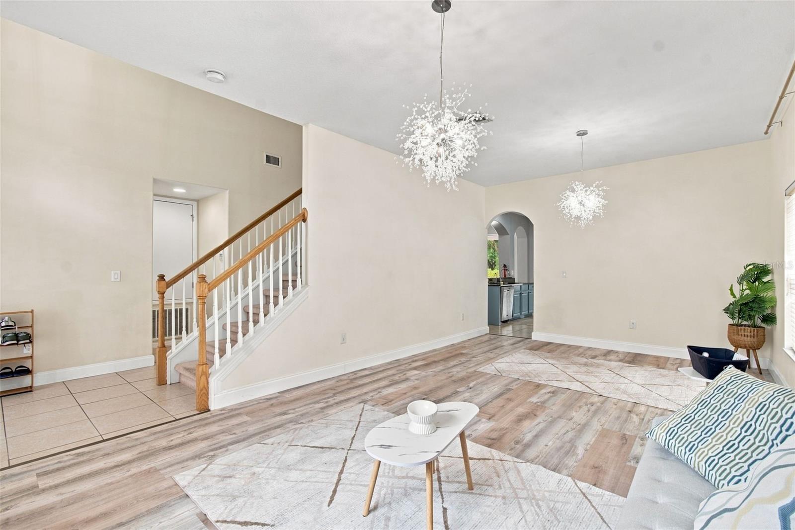 10637 LIBERTY BELL DR — photo 9