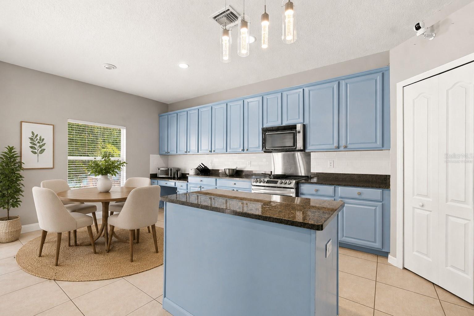 10637 LIBERTY BELL DR — photo 13