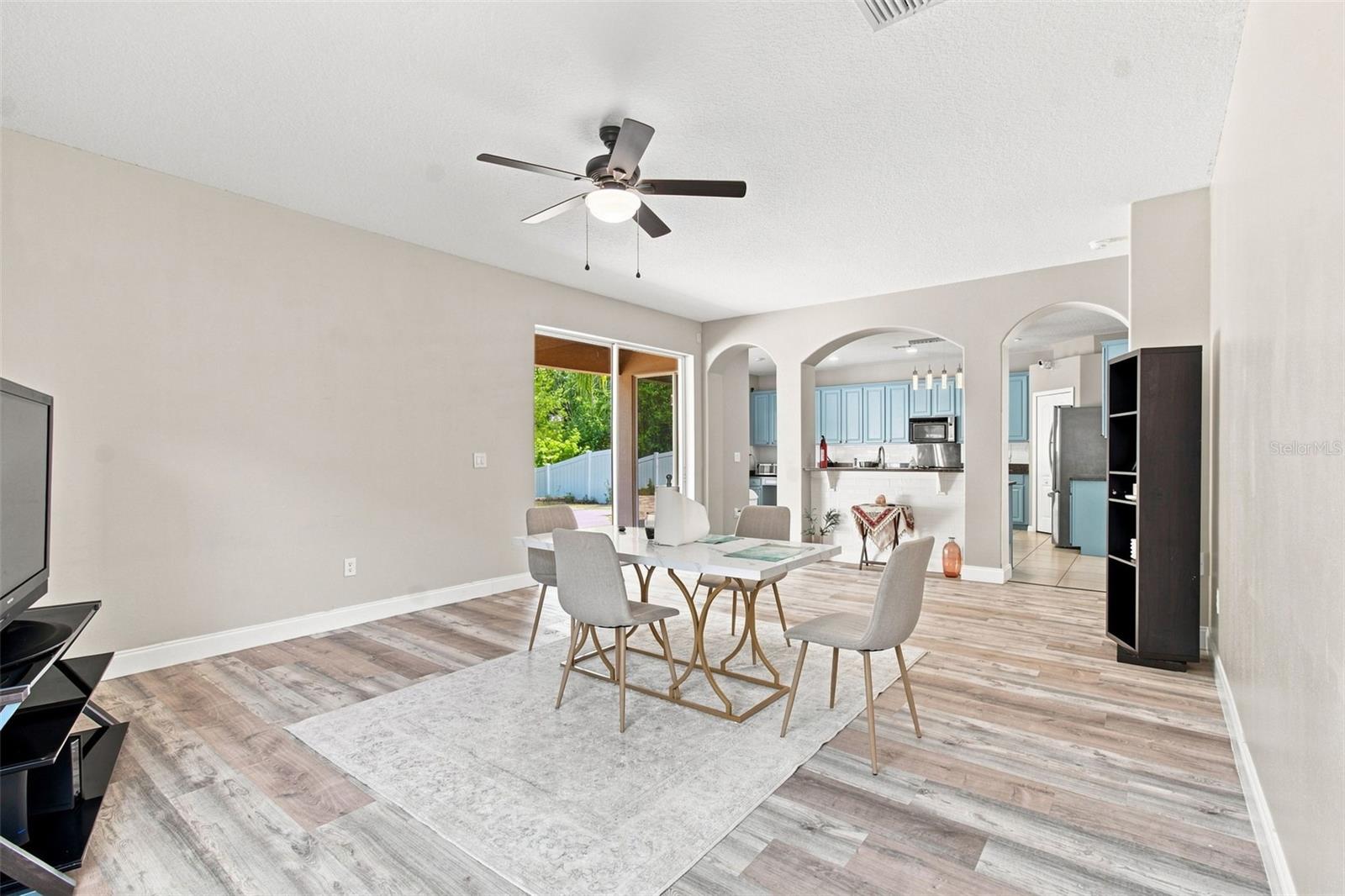 10637 LIBERTY BELL DR — photo 25