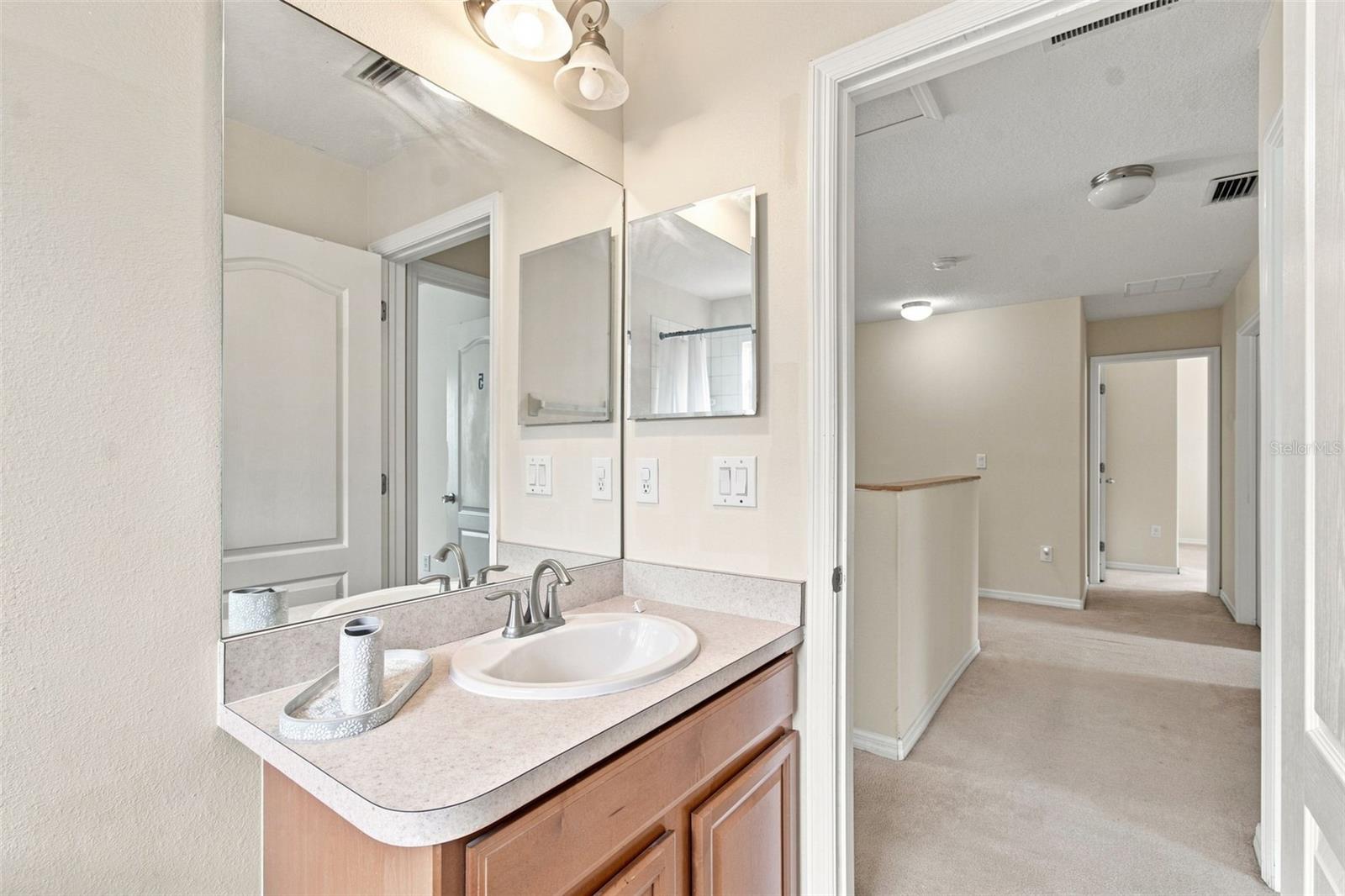 10637 LIBERTY BELL DR — photo 33