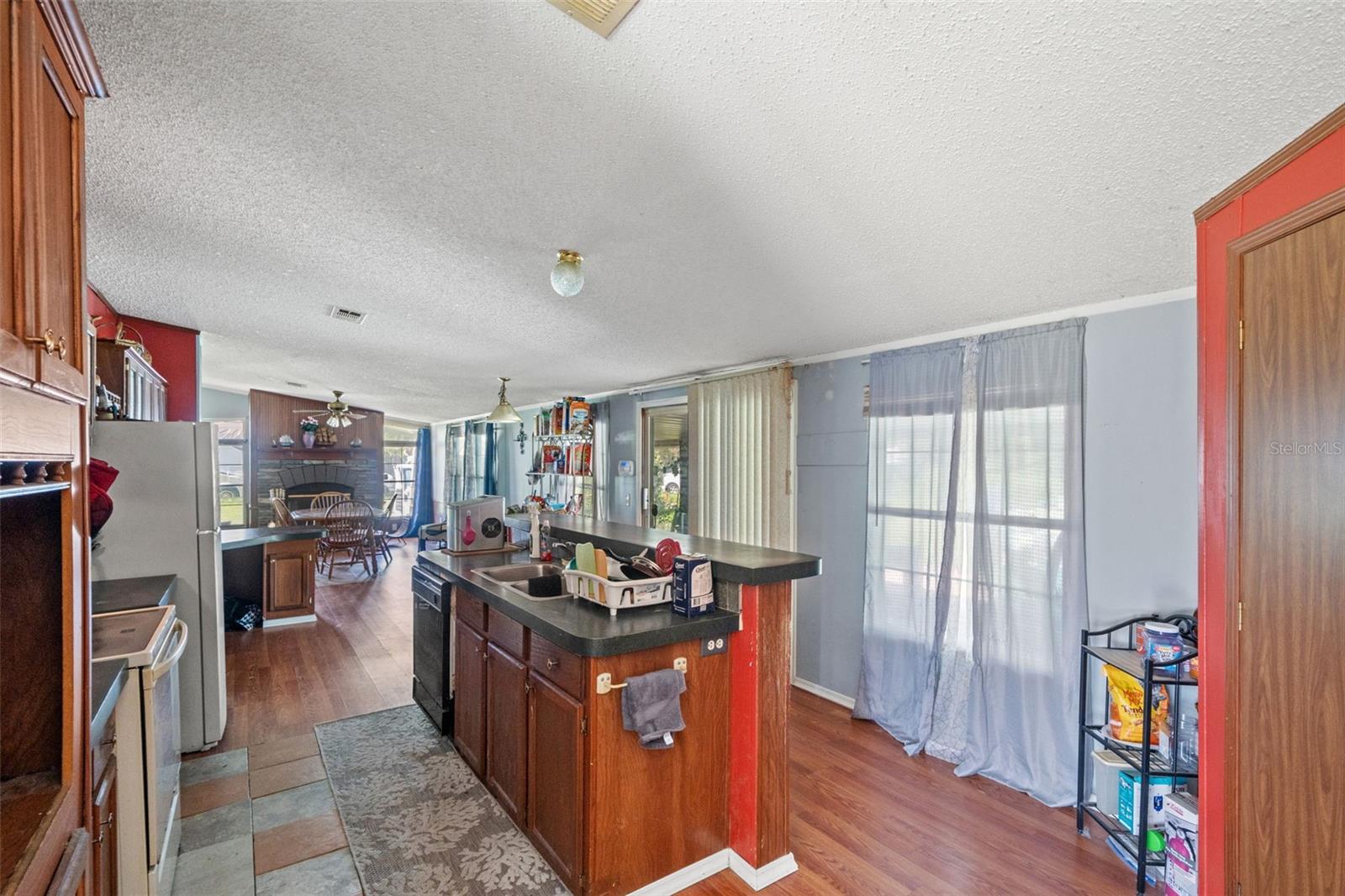8512 HAMSTER DR — photo 7