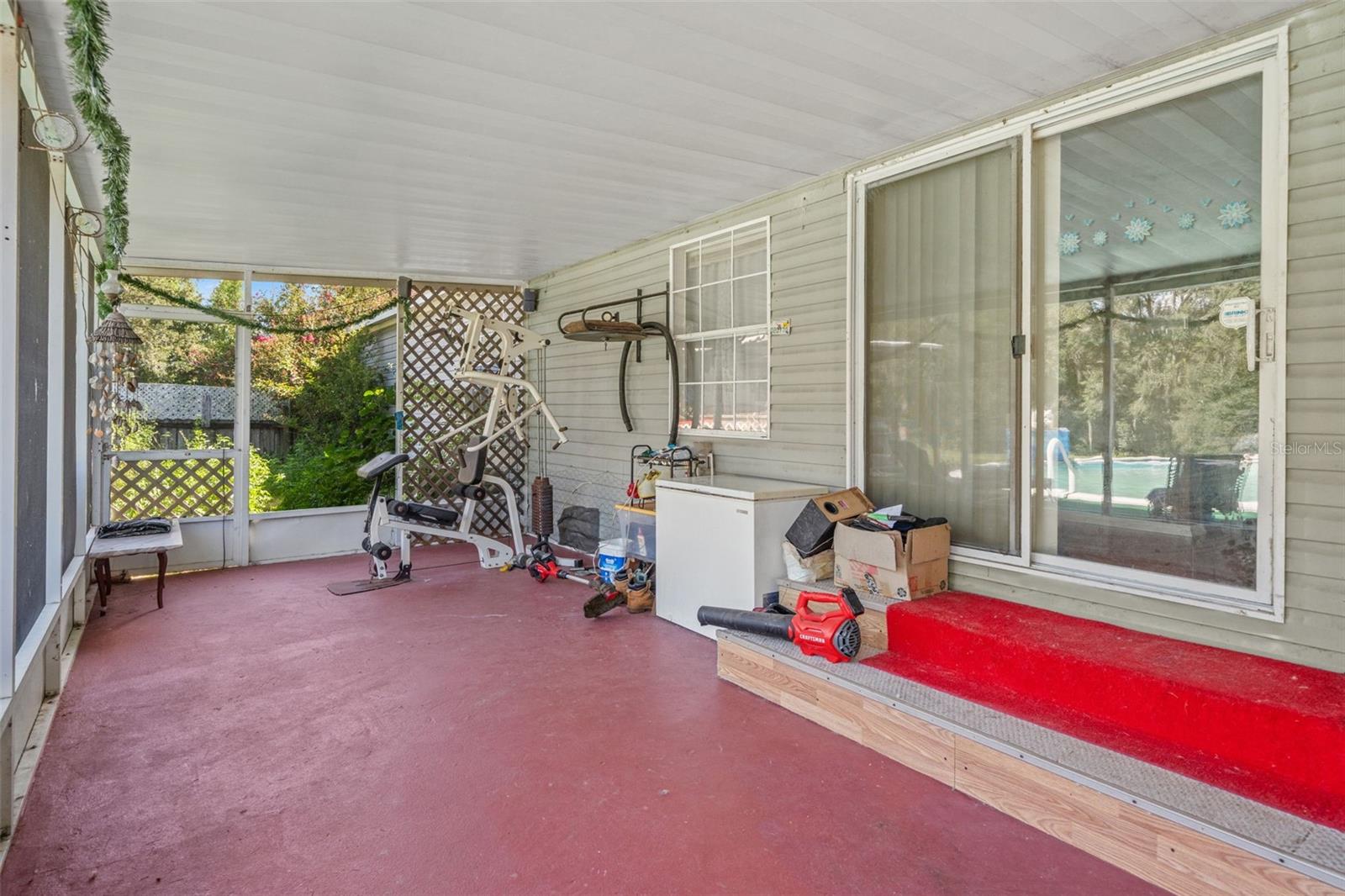 8512 HAMSTER DR — photo 35
