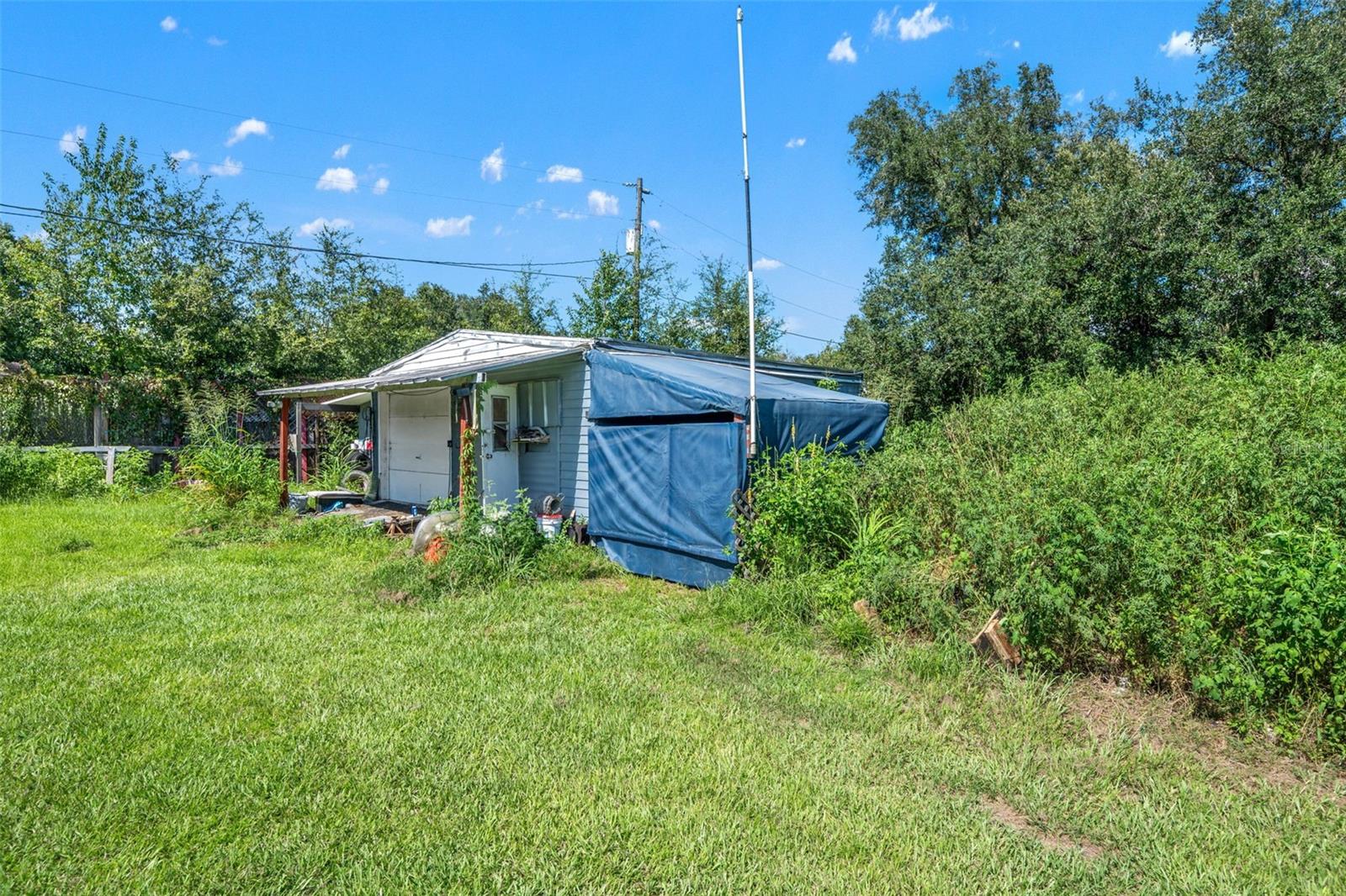 8512 HAMSTER DR — photo 46
