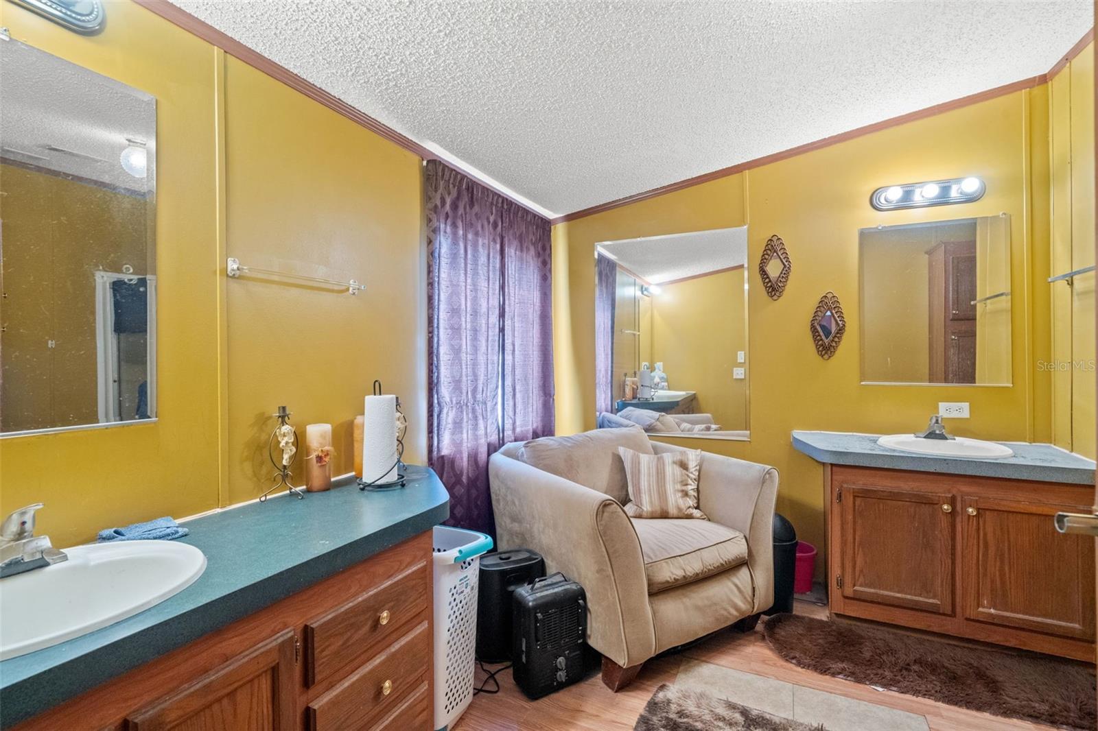 8512 HAMSTER DR — photo 25