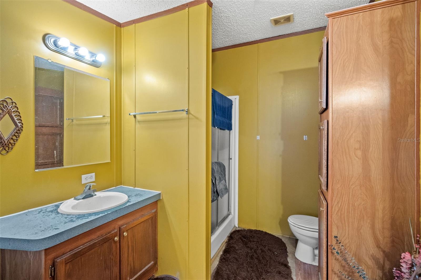 8512 HAMSTER DR — photo 24