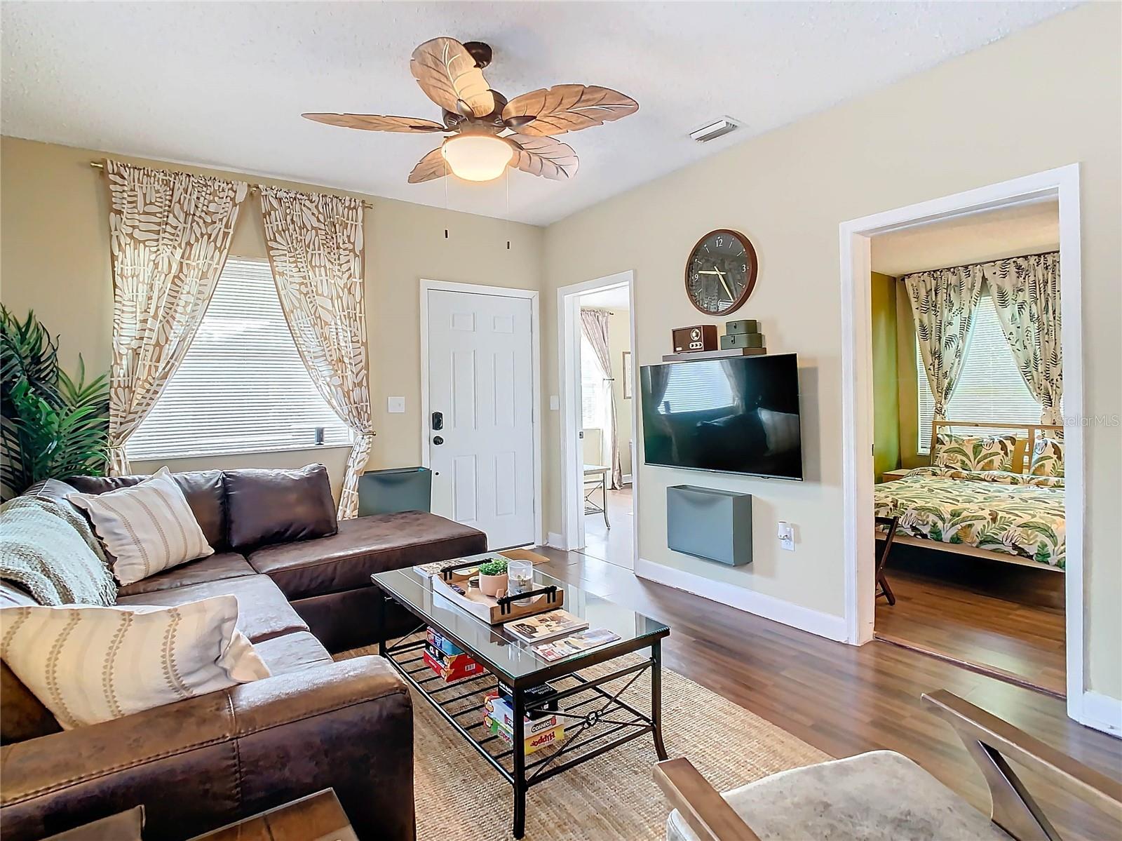 2904 SANCHEZ ST — photo 4