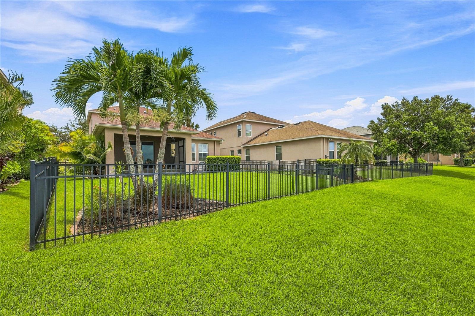 8478 NANDINA DR — photo 22