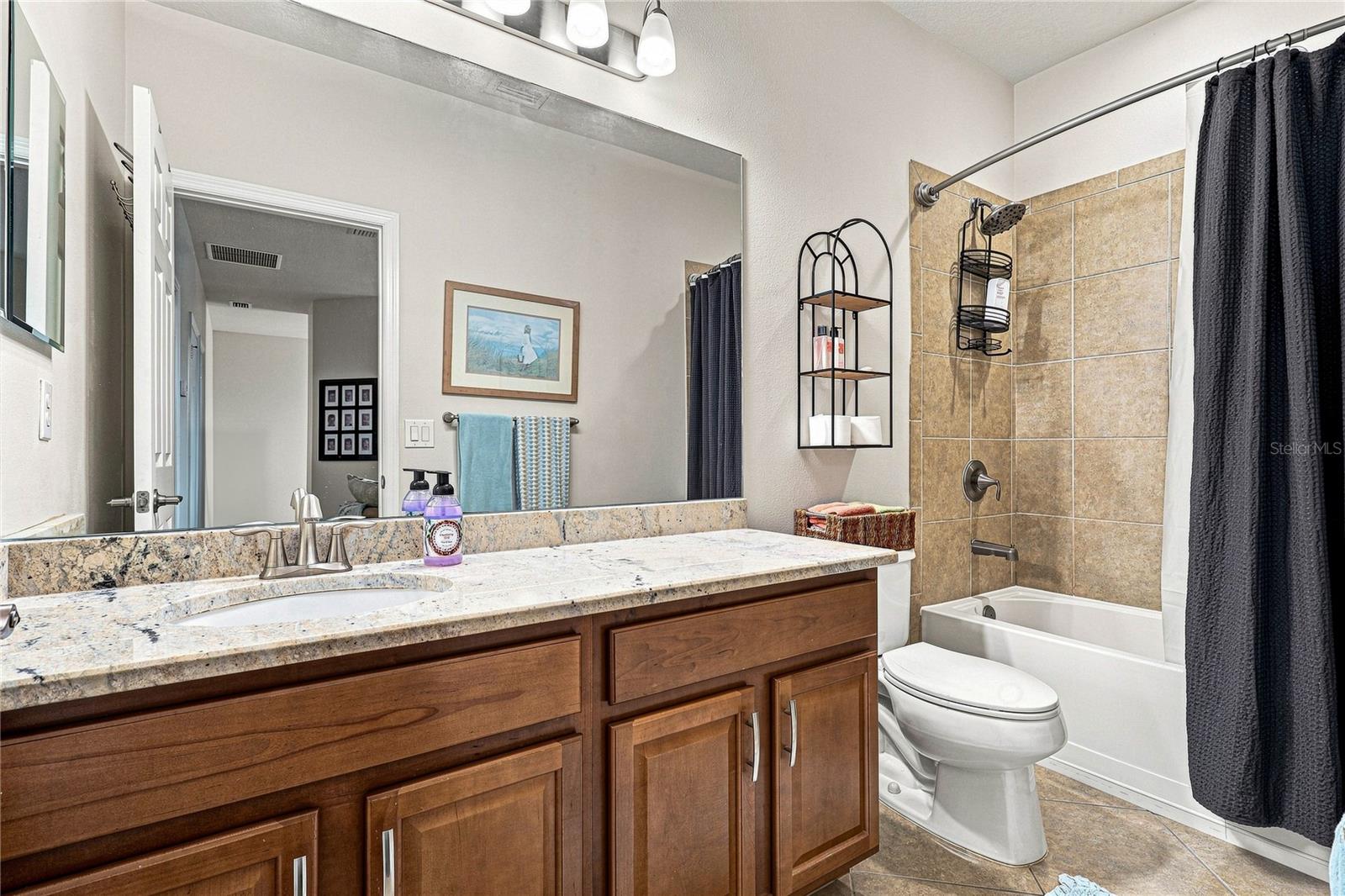 8478 NANDINA DR — photo 16