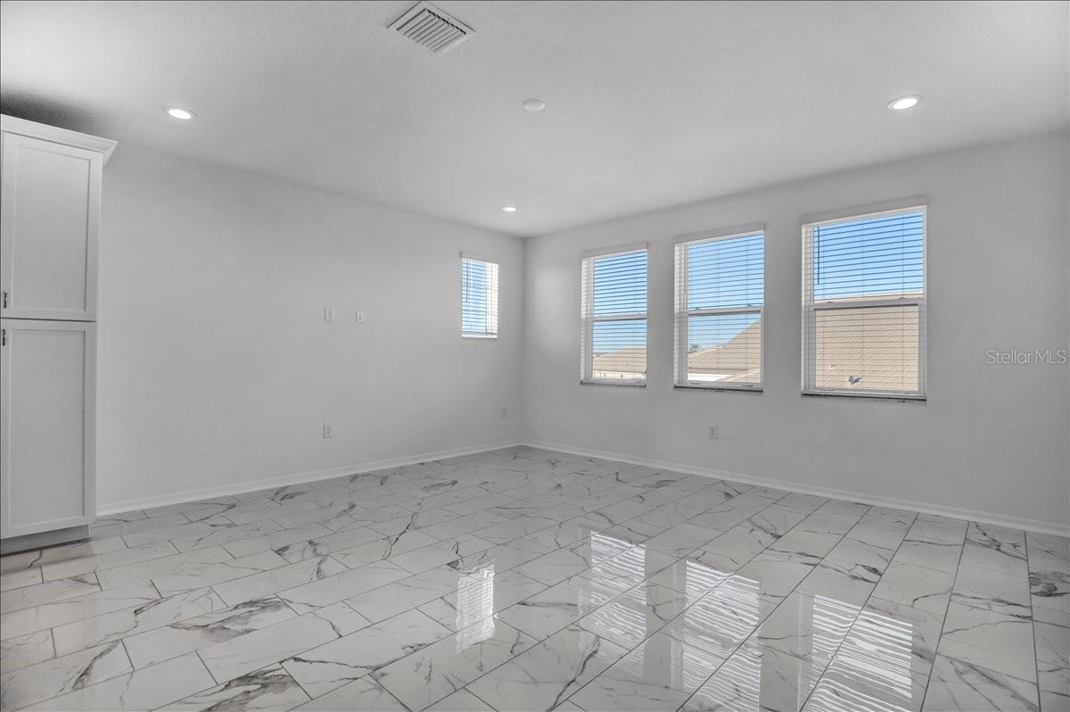 17703 SAVORY MIST CIR — photo 35