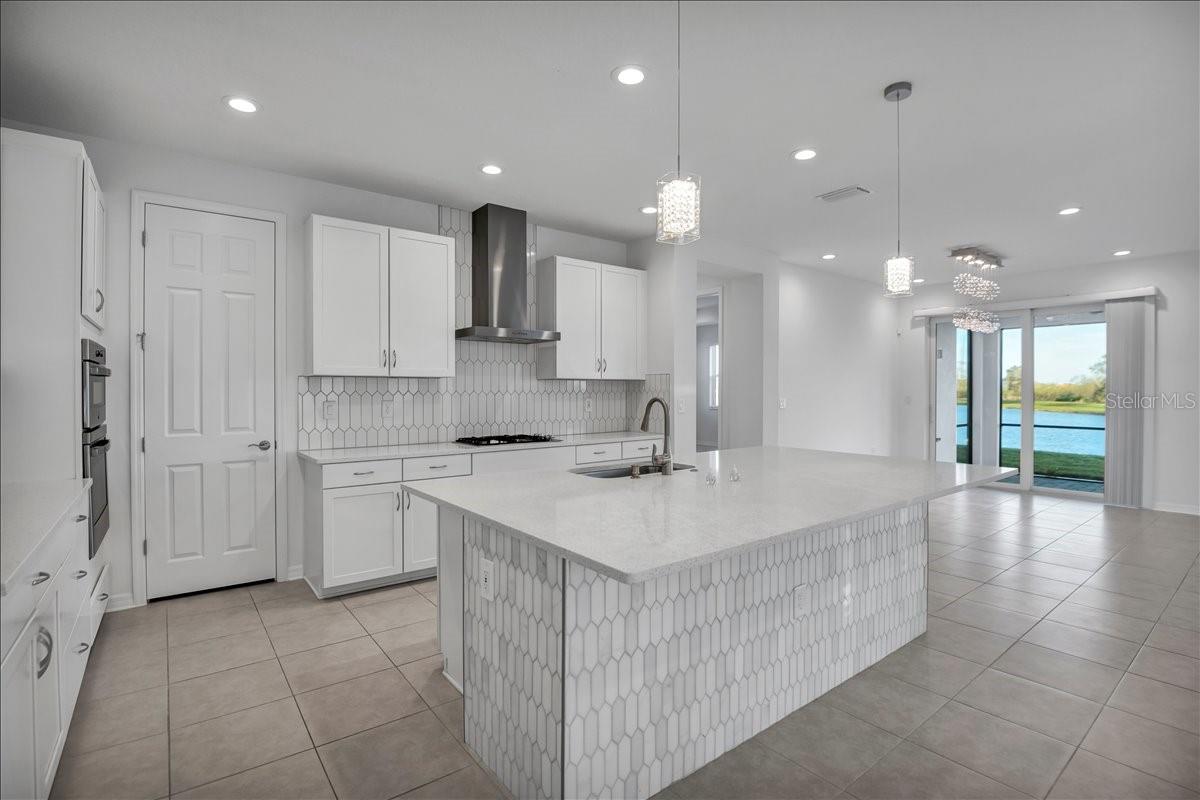 17703 SAVORY MIST CIR — photo 13