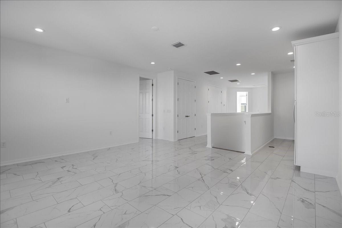 17703 SAVORY MIST CIR — photo 34