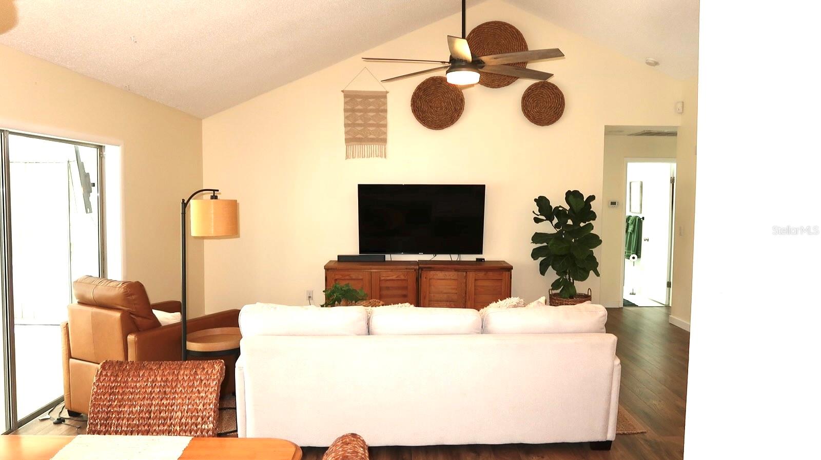 12818 TALLOWOOD DR — photo 21