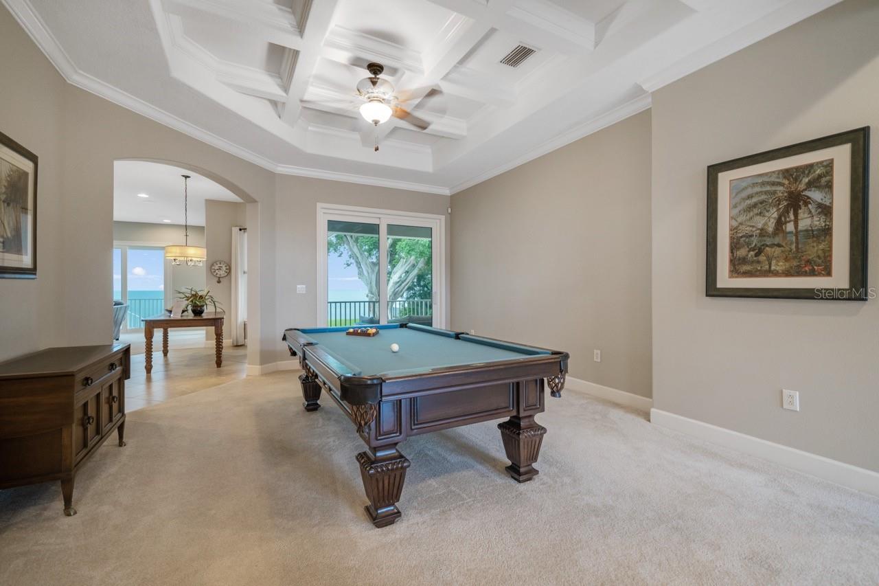 5918 BAHAMA SHORES DR S — photo 33