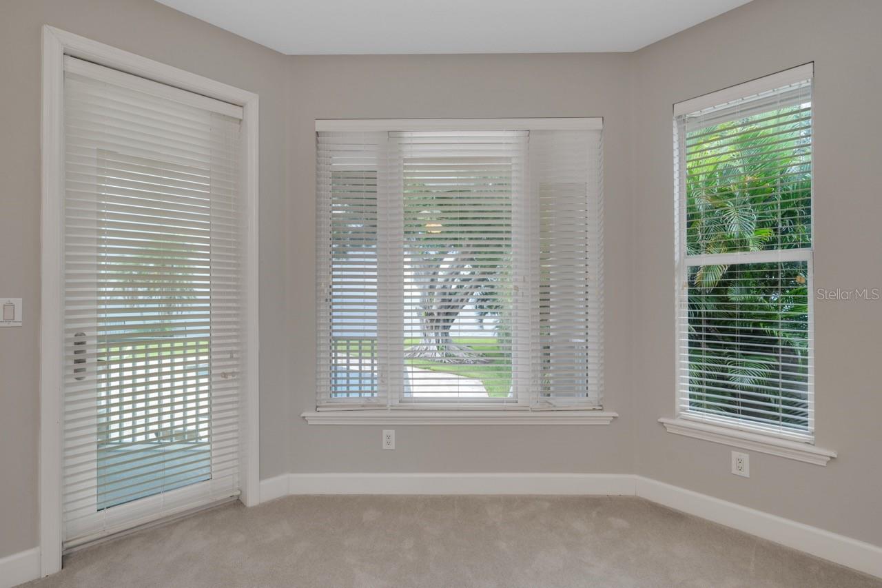 5918 BAHAMA SHORES DR S — photo 27
