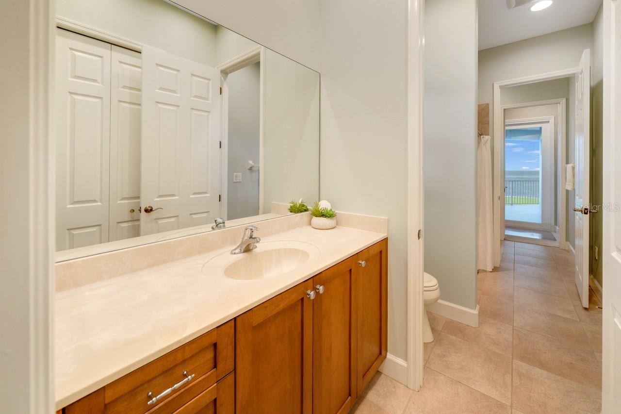 5918 BAHAMA SHORES DR S — photo 28