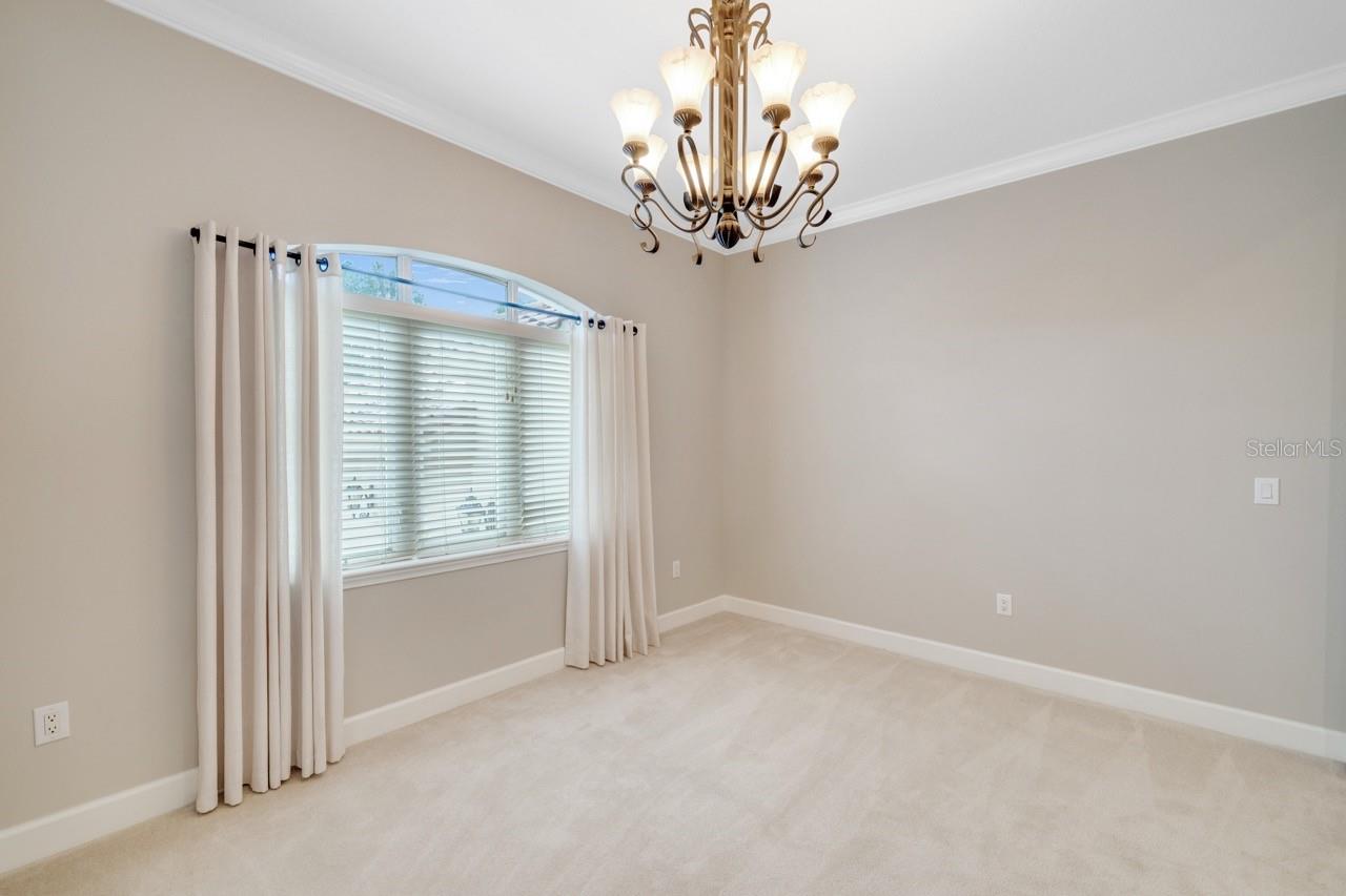 5918 BAHAMA SHORES DR S — photo 32