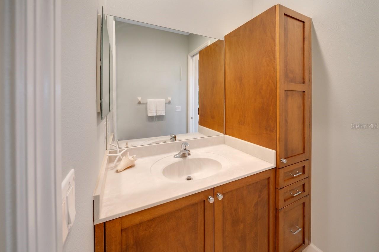 5918 BAHAMA SHORES DR S — photo 29