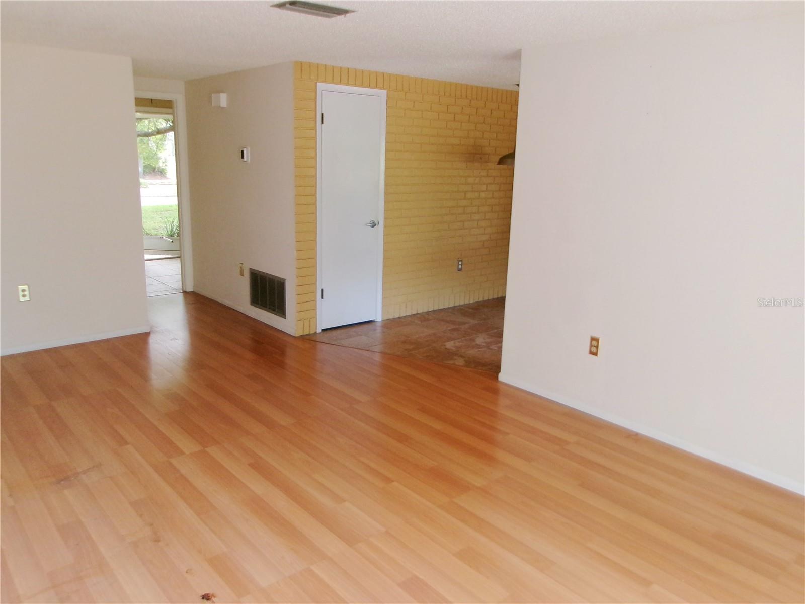 12709 CLOCK TOWER PKWY — photo 6