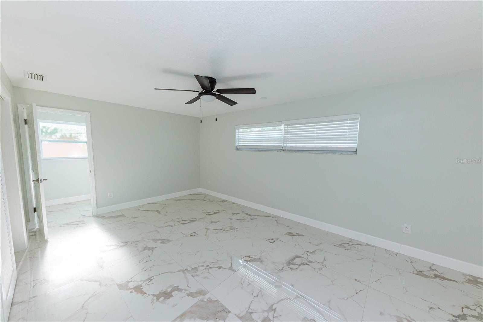 1574 SOUVENIR DR — photo 97
