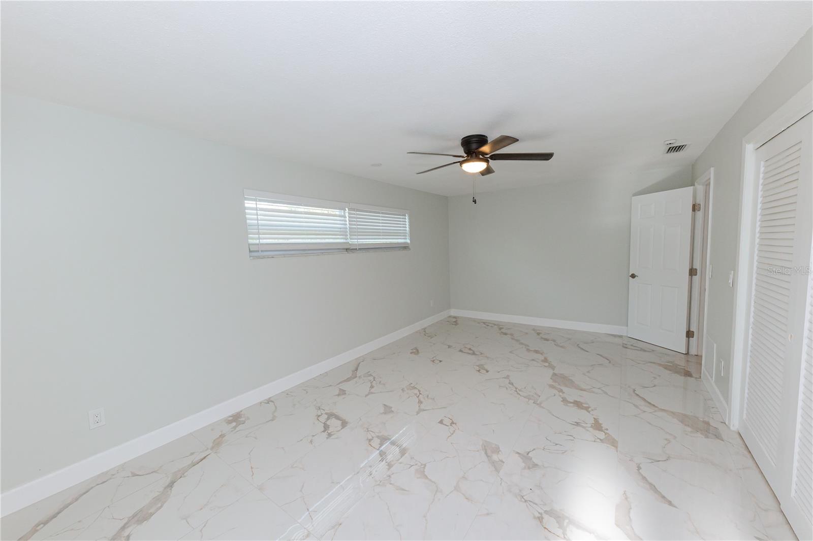 1574 SOUVENIR DR — photo 29