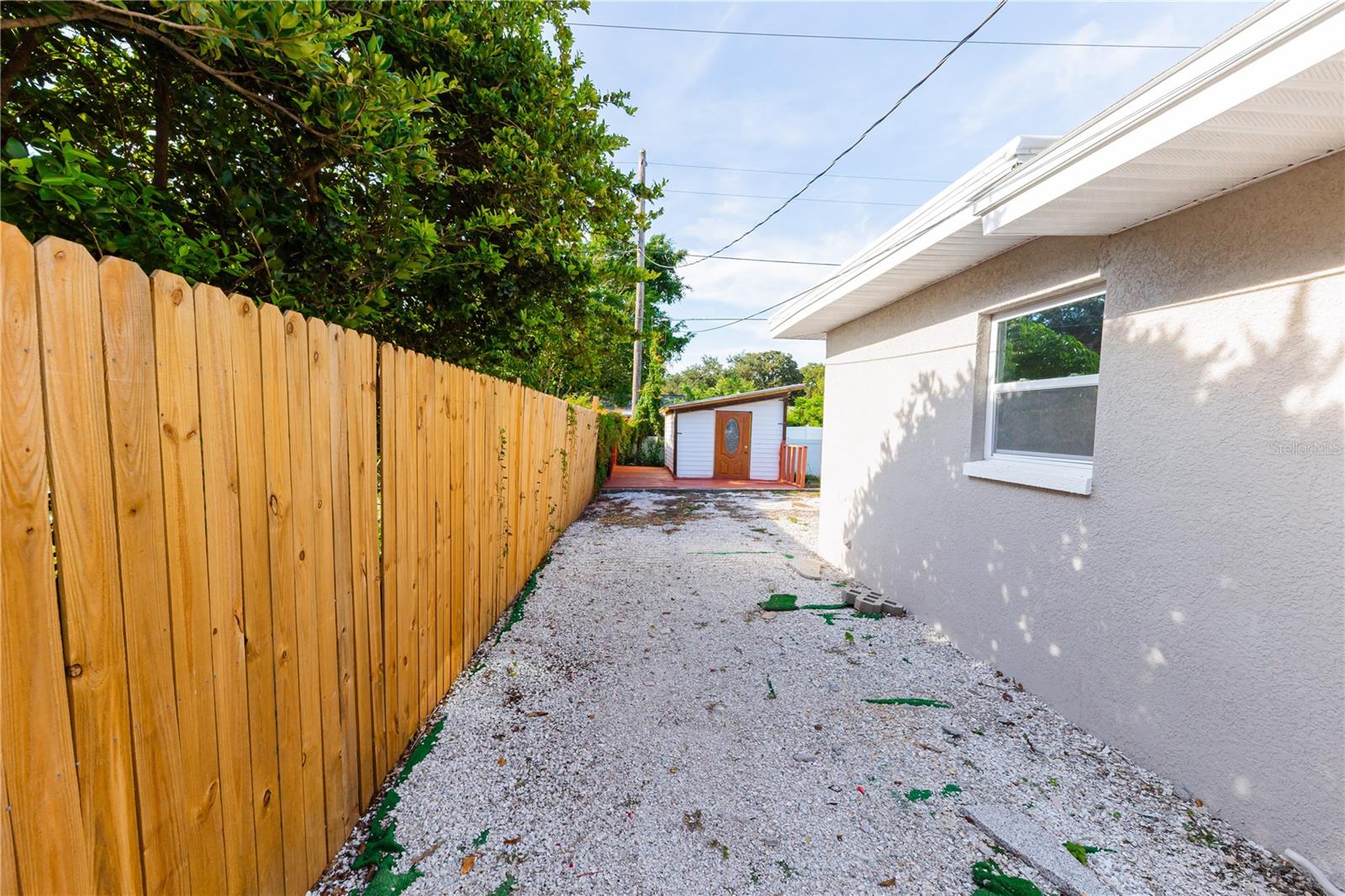 1574 SOUVENIR DR — photo 86