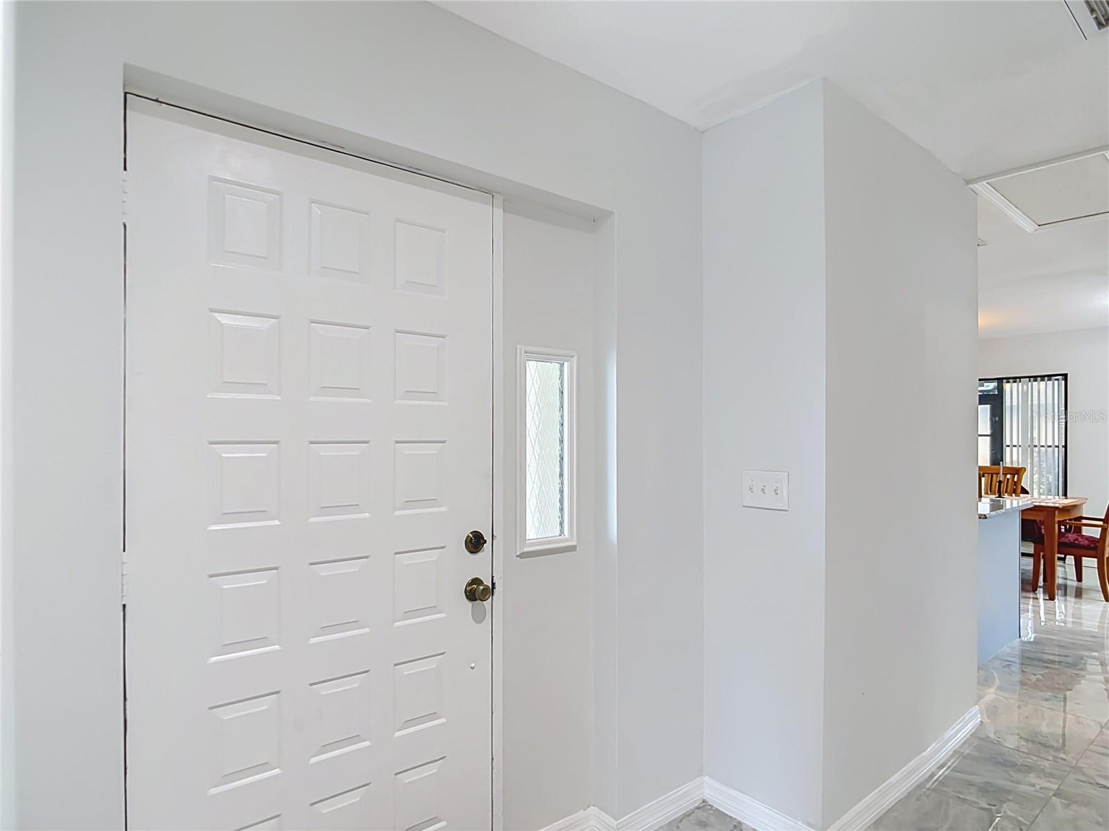 1716 LAKESIDE DR #1714B — photo 3