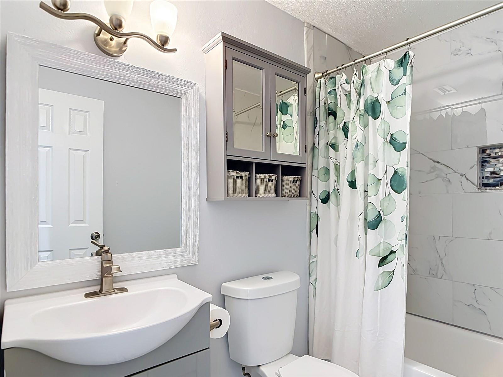 1716 LAKESIDE DR #1714B — photo 25
