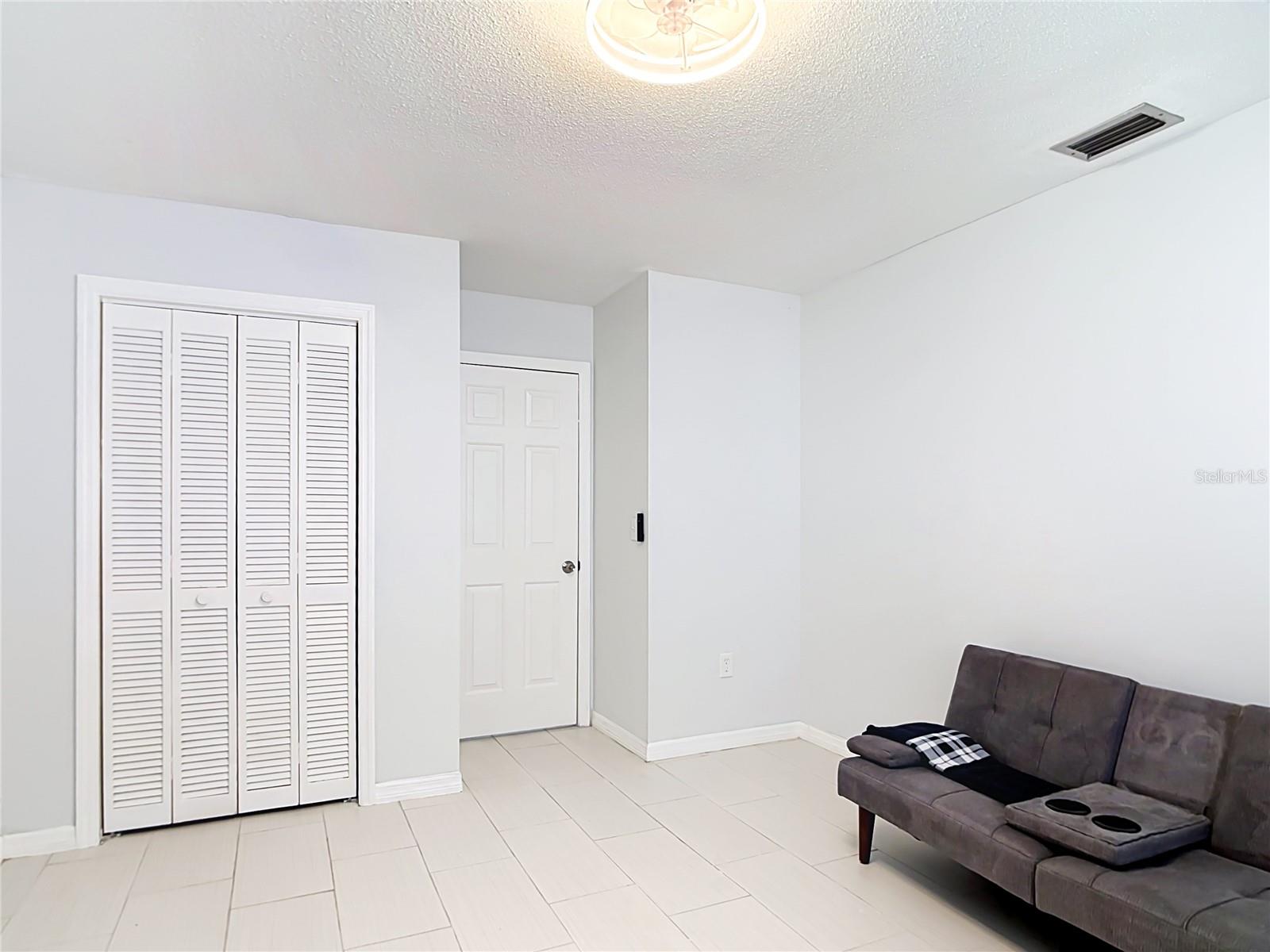 1716 LAKESIDE DR #1714B — photo 22