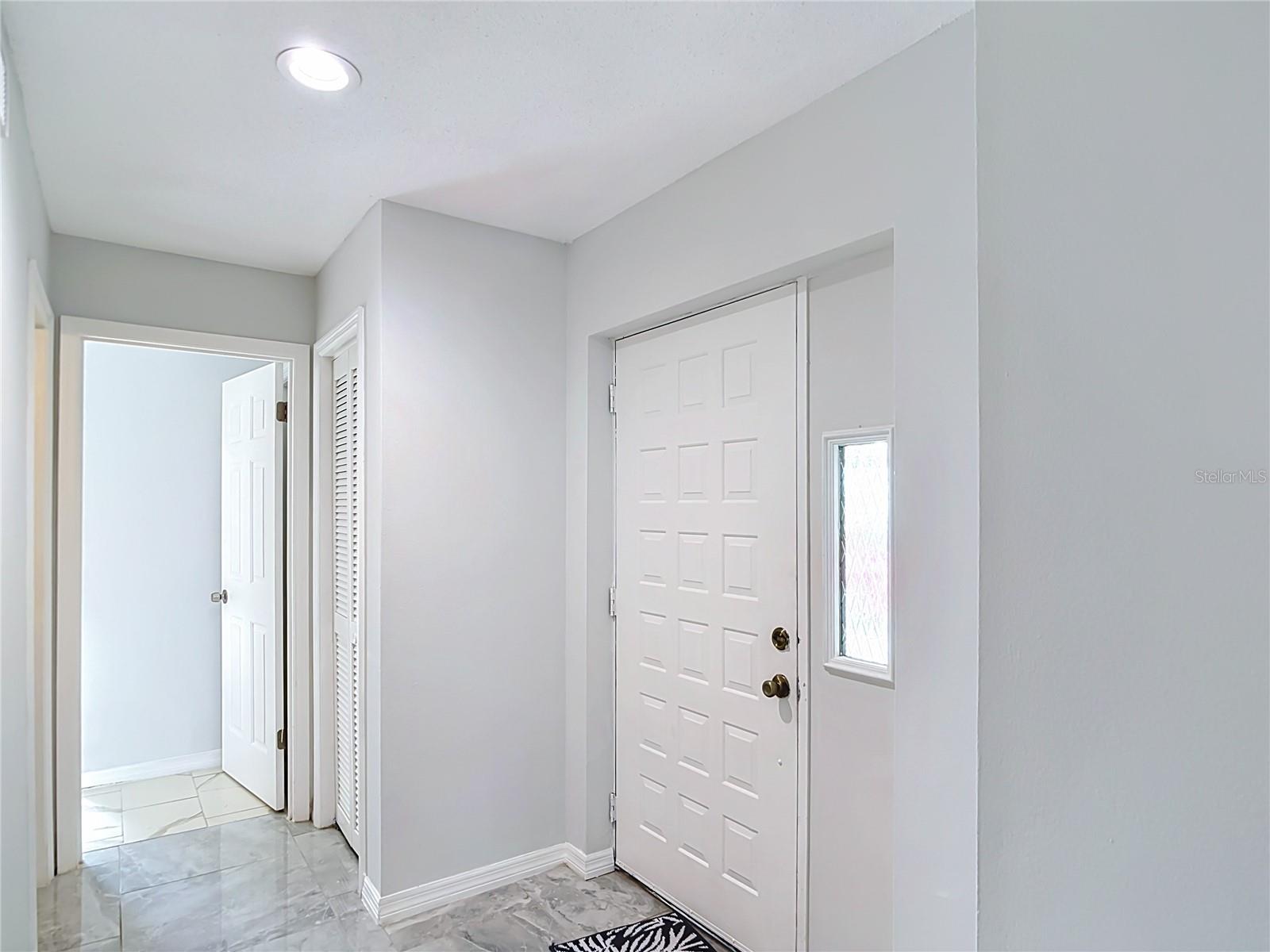 1716 LAKESIDE DR #1714B — photo 6