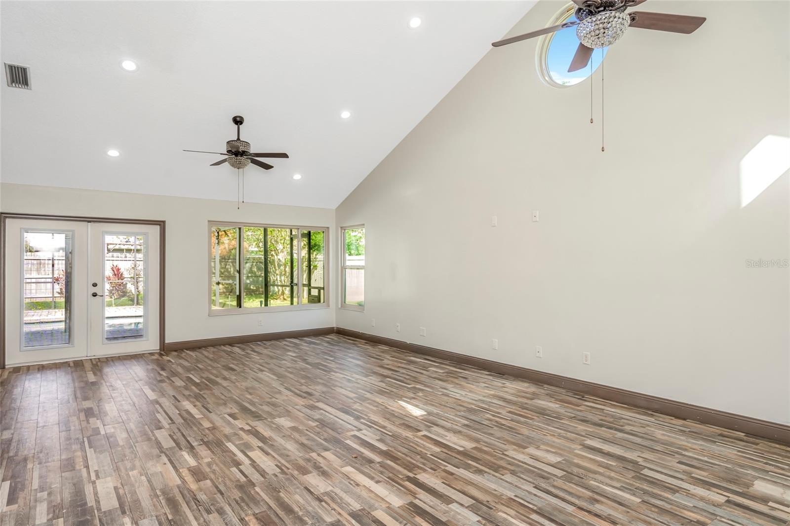 14904 PERRIWINKLE PL — photo 13