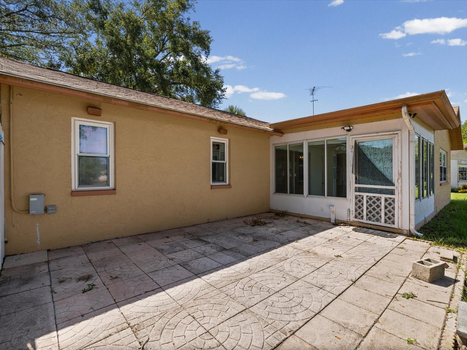 4135 COTTON TAIL DR — photo 27