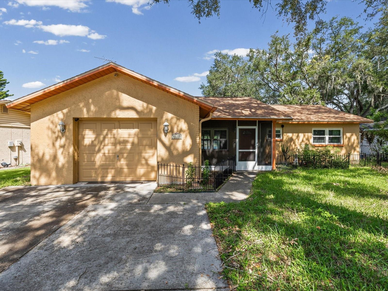 4135 COTTON TAIL DR — photo 32