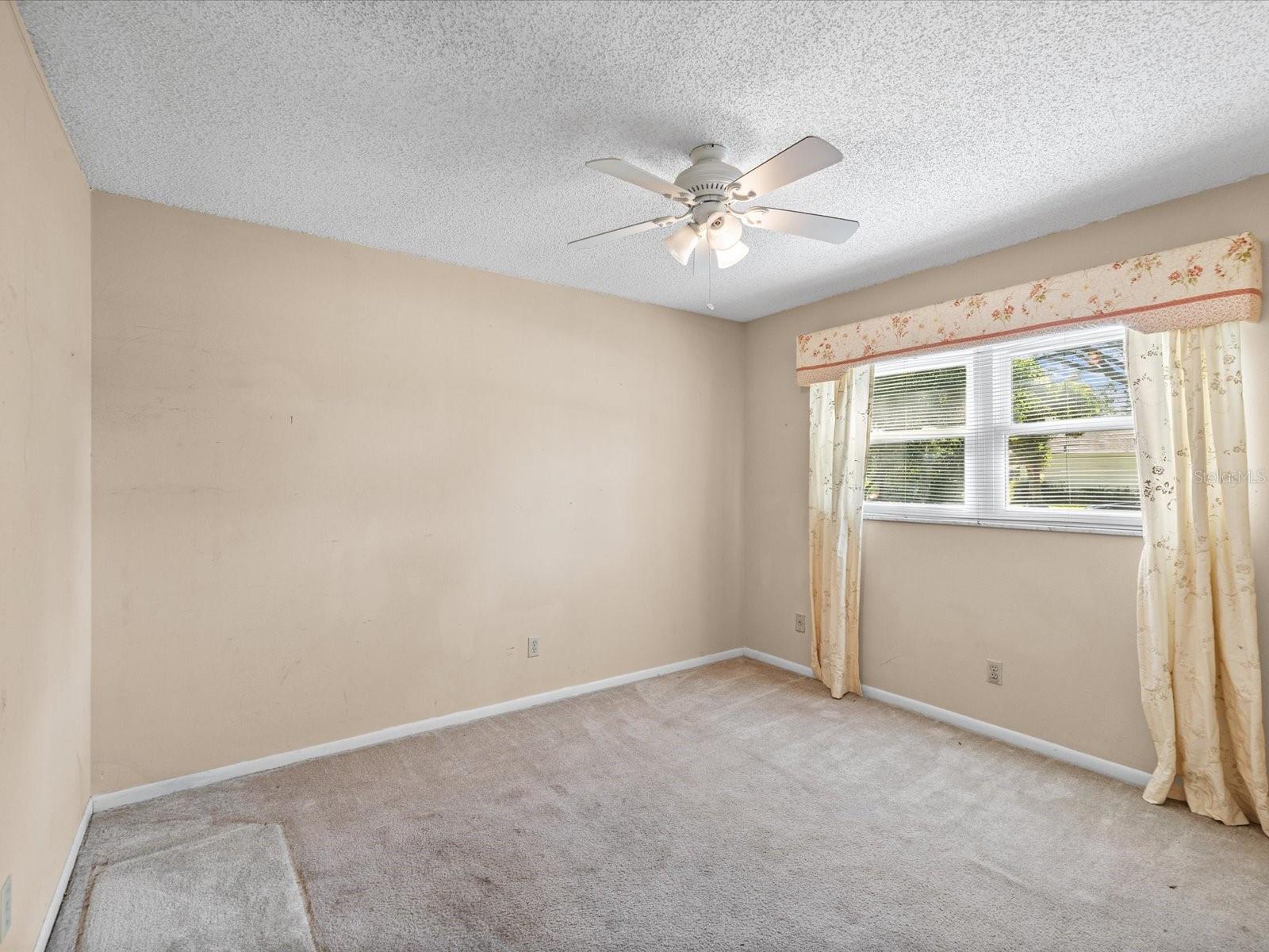 4135 COTTON TAIL DR — photo 22
