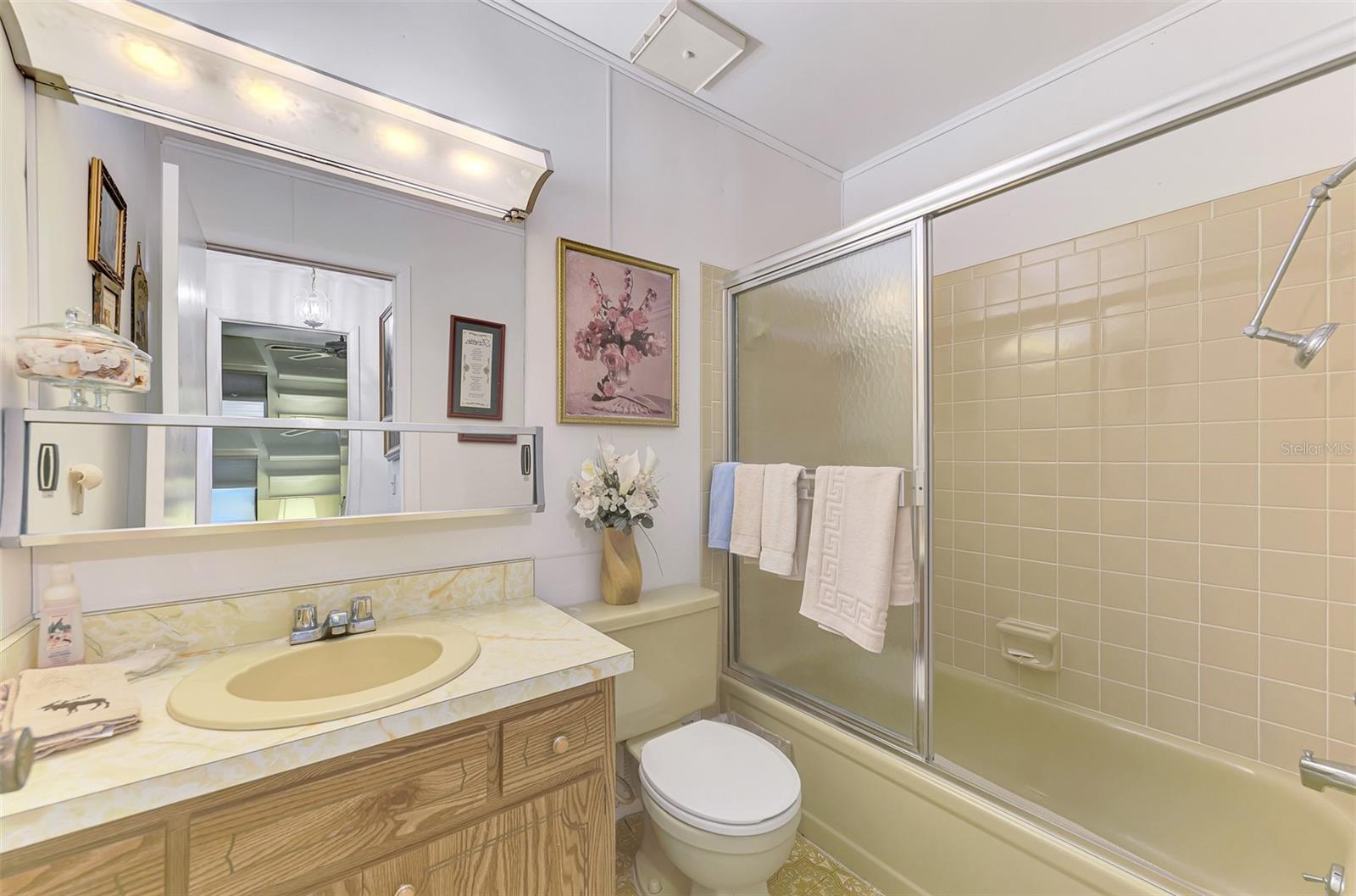 5285 BROPHY ST — photo 27