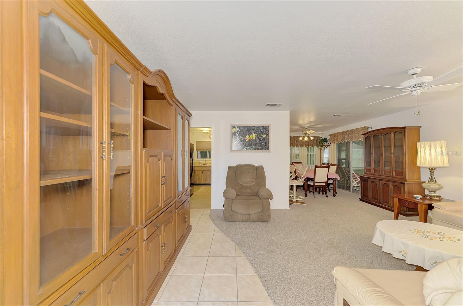 5285 BROPHY ST — photo 4