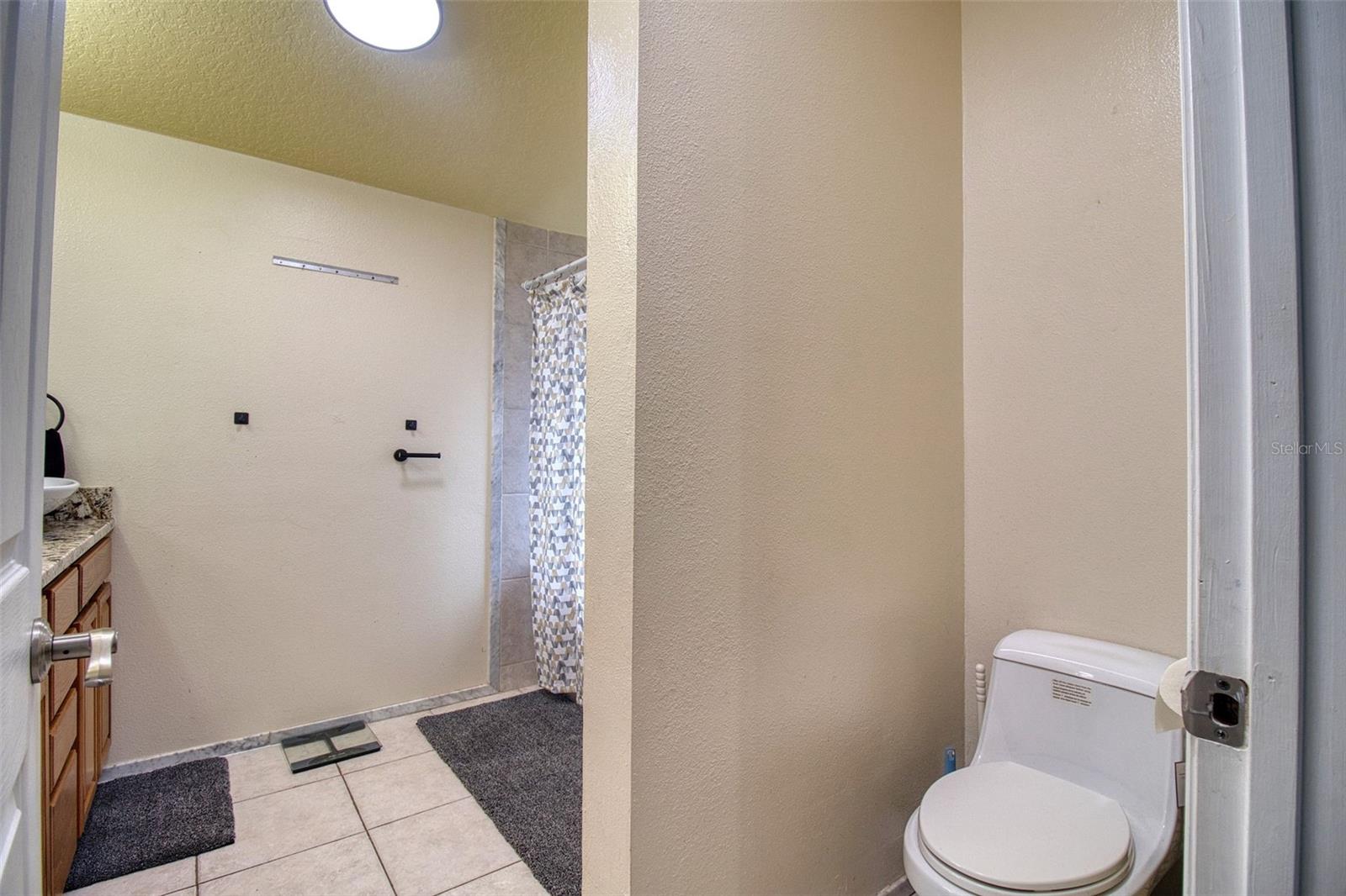 3652 WESTCHESTER DR — photo 16