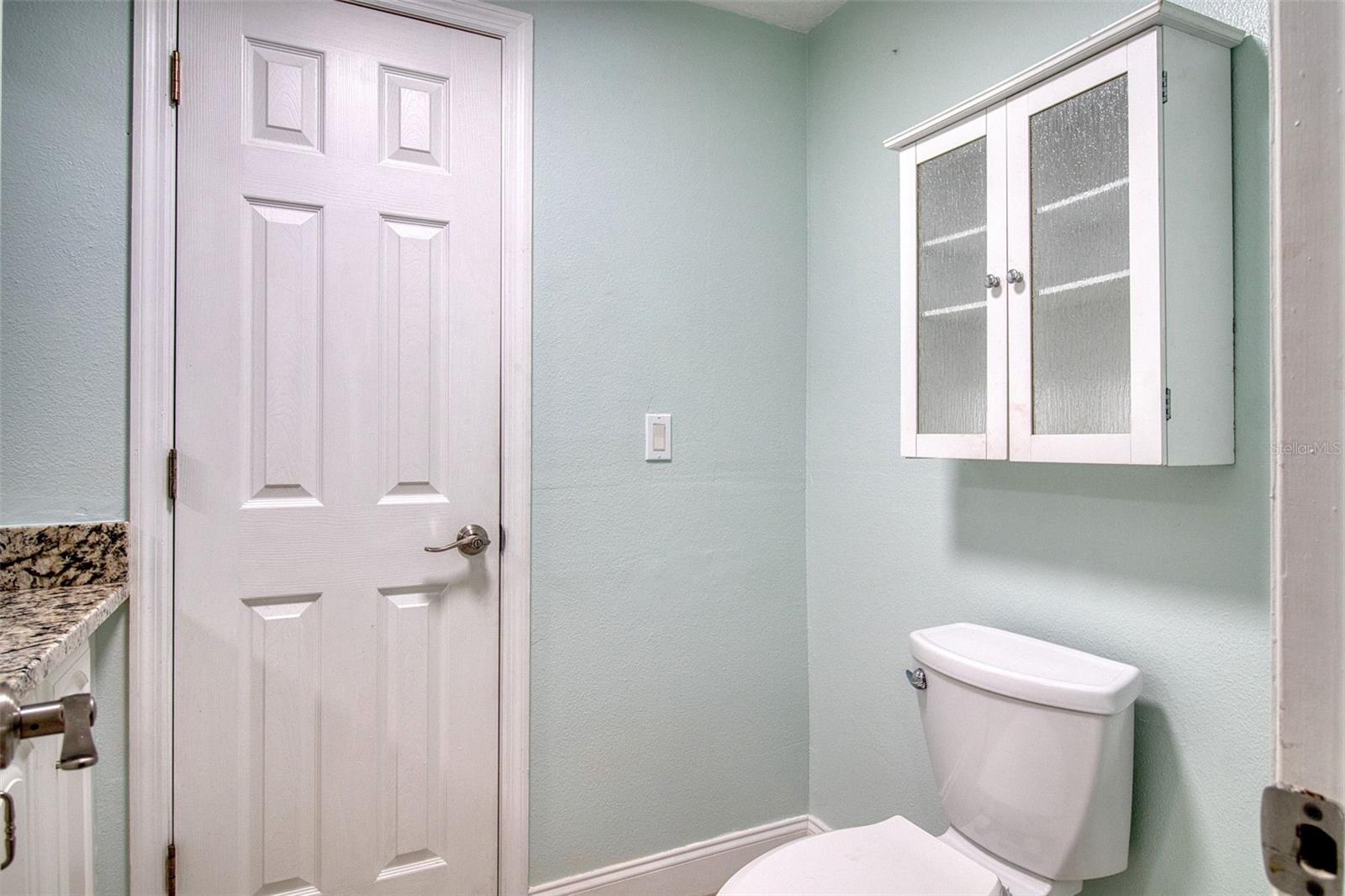 3652 WESTCHESTER DR — photo 25