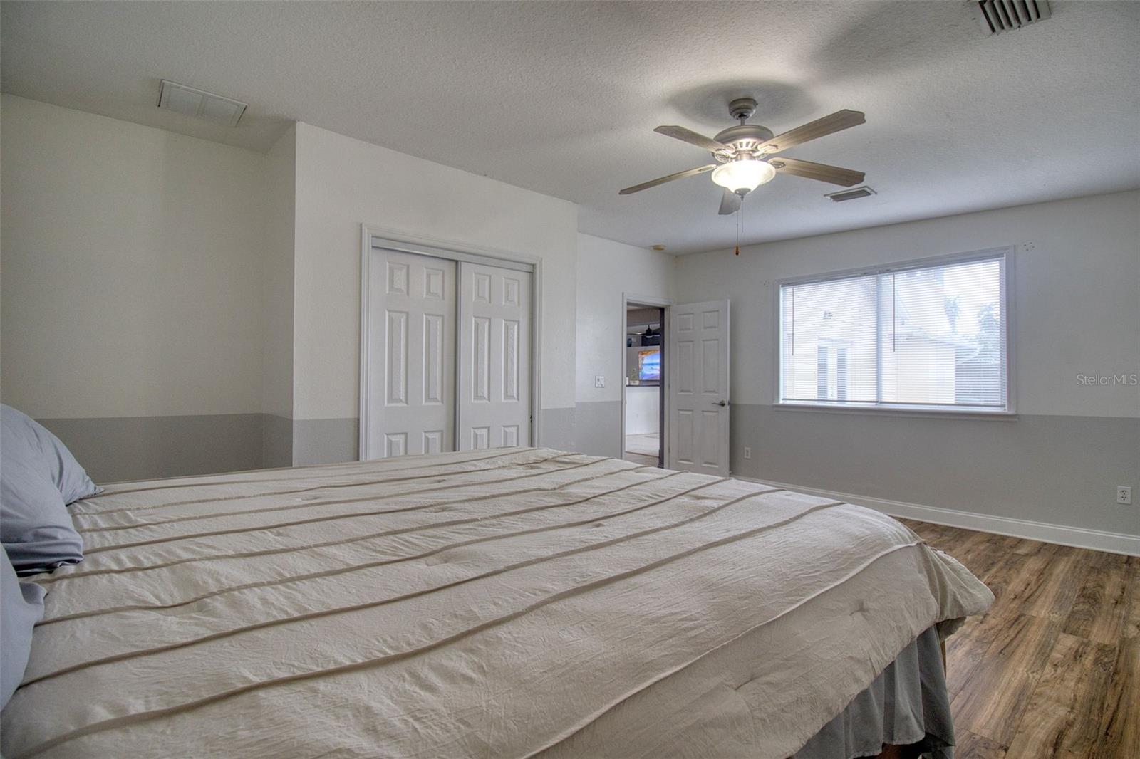 3652 WESTCHESTER DR — photo 21