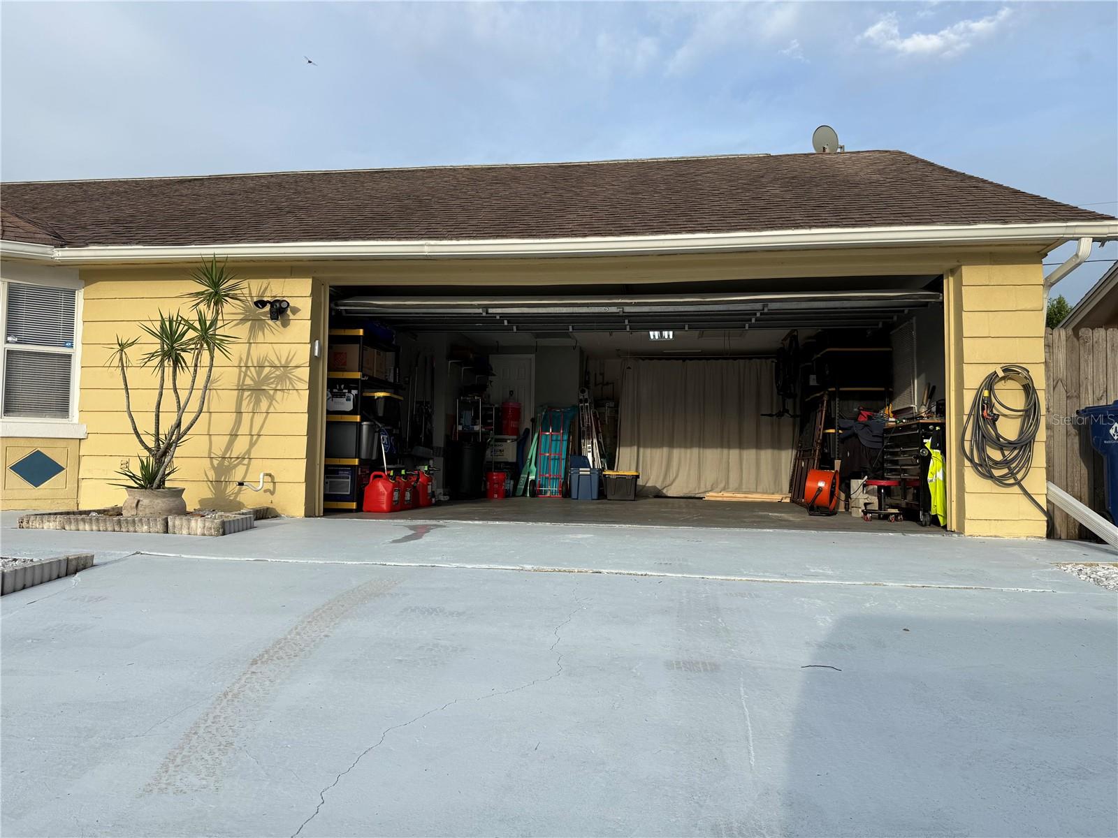 3652 WESTCHESTER DR — photo 30